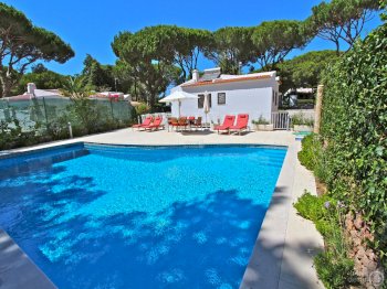 4 bedroom holiday villa with private pool in vilamoura
